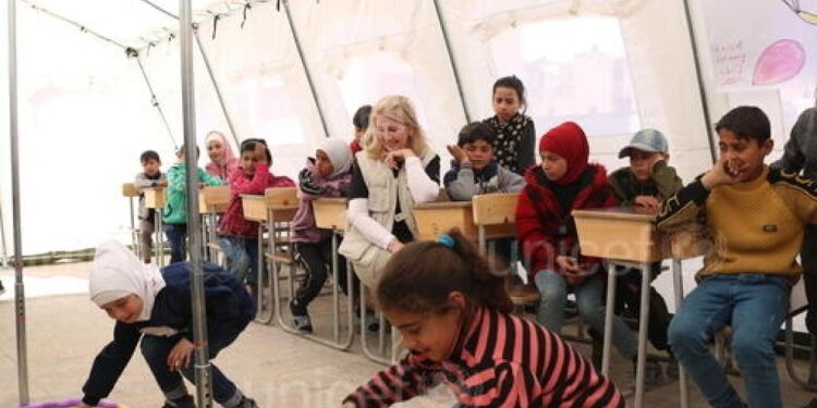 L'allarme dell'Unicef al termine visita del direttore generale