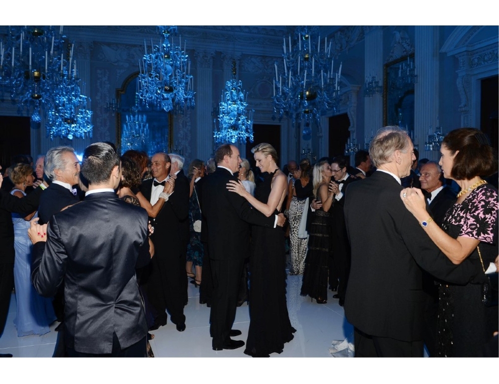 Alberto di Monaco con Charlène a Firenze per gala benefico
