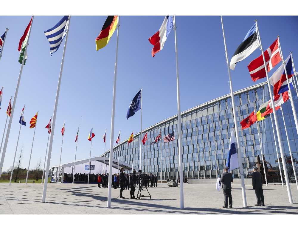 Biden, ‘siamo fieri di accogliere la Finlandia nella Nato’