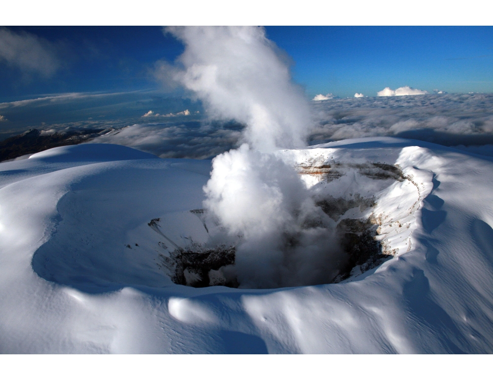 Colombia: minaccia di eruttare il vulcano Nevado del Ruiz