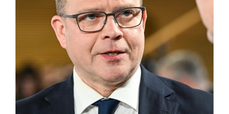 Petteri Orpo annuncia una coalizione con i Veri Finlandesi