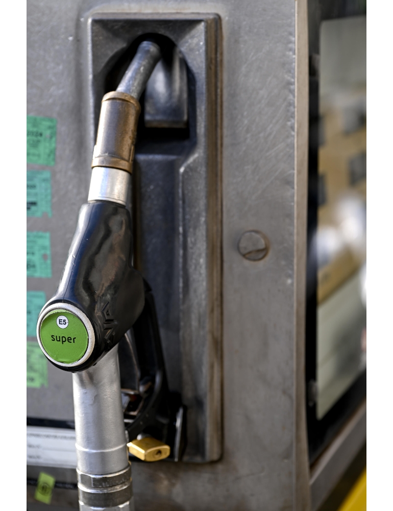 Frode fiscale in carburanti, fatture false per 30 milioni