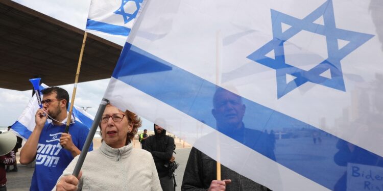 A Tel Aviv la maggiore: 'Netanyahu vuole solo prendere tempo'