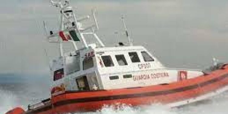 Operazione Guardia costiera al largo di Lampedusa