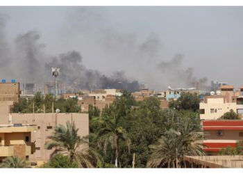 Gb: 'Voli militari partiranno da un aeroporto fuori Khartoum'
