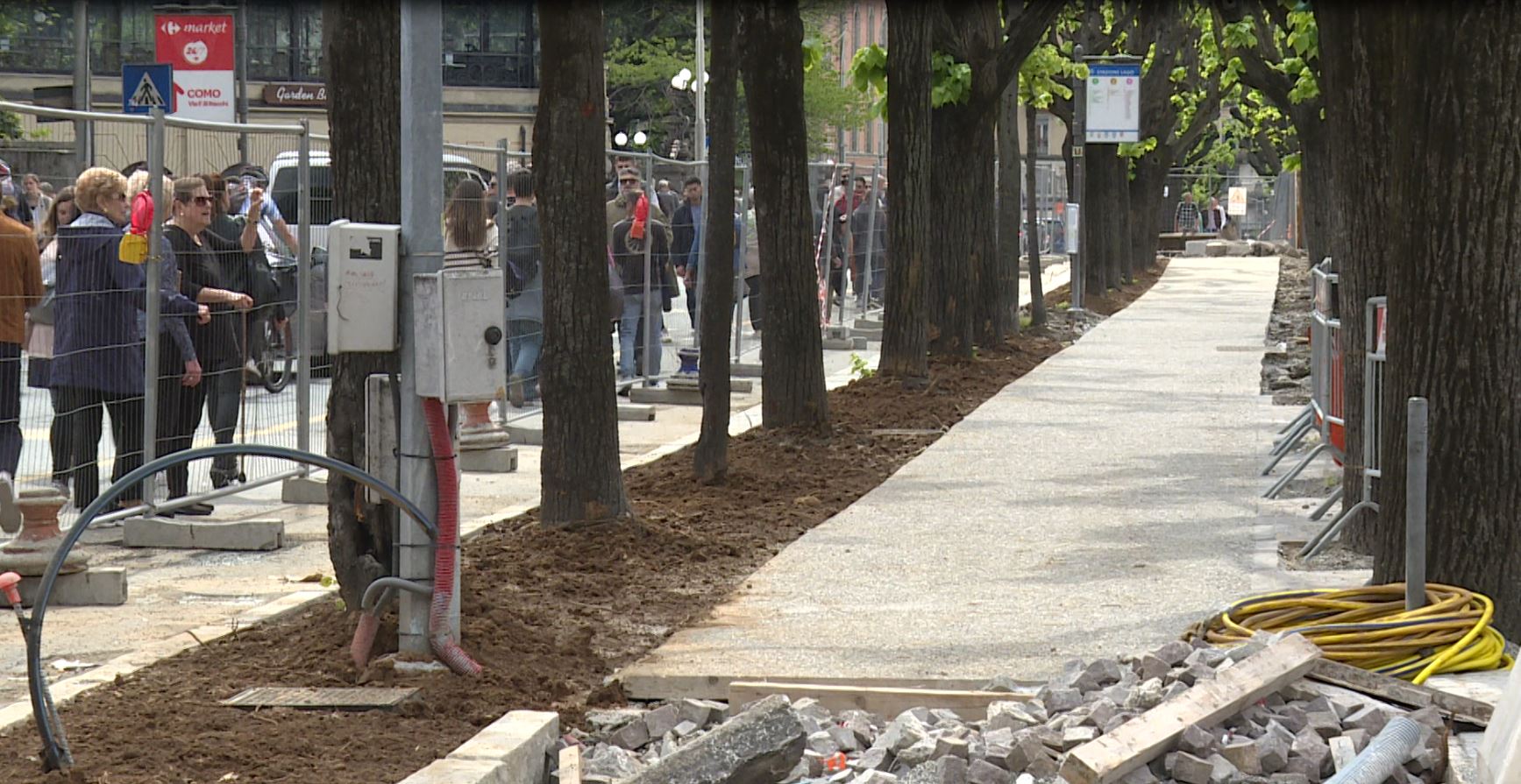 Arredi del lungolago di Como. Pista ciclabile, primo tratto pronto la prossima settimana