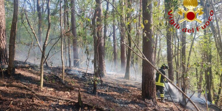 Incendio Cantù via Varenna