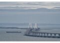 Sui social video con colonna di fumo sul ponte