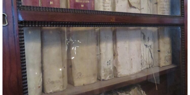 Orogel concede alla Biblioteca spazi in stabilimento a -25 gradi