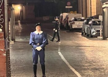E' ancora trattenuto nella caserma della Gendarmeria