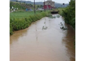 Monitorati da protezione civile. Frana ha interrotto statale 19