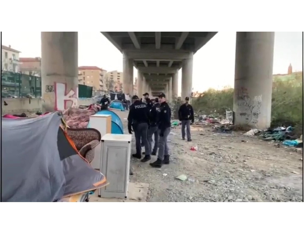 Msf, a Ventimiglia Francia respinge anche minorenni soli