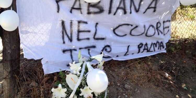 Fabiana Luzzi fu accoltellata e bruciata quando era ancora viva