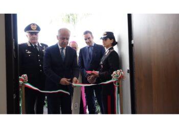 Inaugurata caserma carabinieri in bene confiscato in Calabria