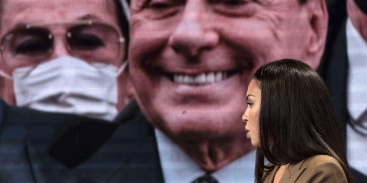 Motivi assoluzioni Berlusconi e altri