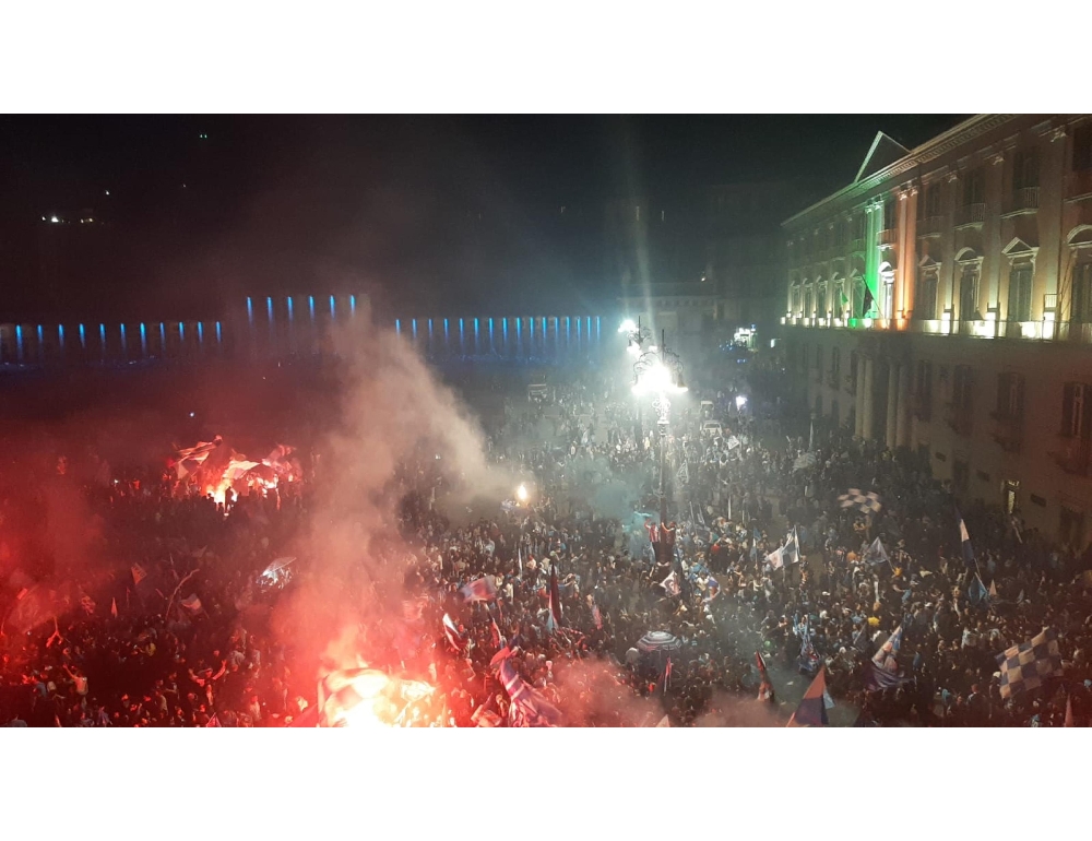 Scudetto Napoli: 4 i feriti da arma da fuoco, uno grave