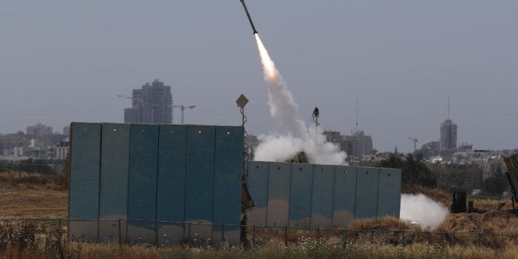 Per il lancio di razzi da Gaza