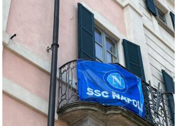 Messa su un balcone del palazzo Comunale