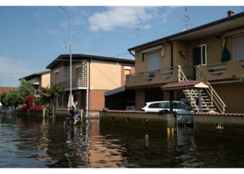 Obiettivo è allontanare l'acqua stagnante verso il Reno