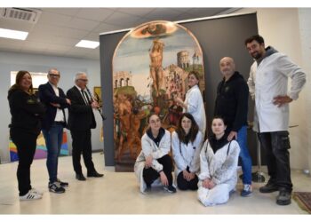 Grande pala realizzata a Città di Castello e donata al sovrano