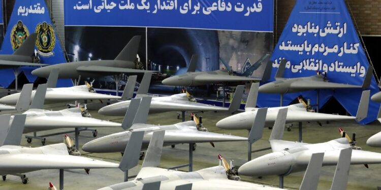 'Ha fornito droni e munizioni. La Russia venderà jet a Teheran'