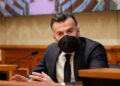 Manda i prefetti impedendo ai sindaci di registrare le nascite