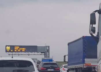 Tir in coda e nuove chiusure in autostrada