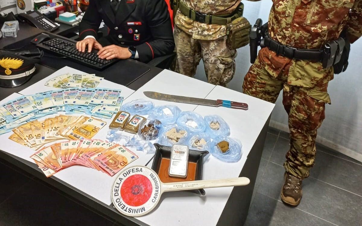 Controlli nei boschi dello spaccio, un arresto. Sequestrati oltre 600 grammi di droga