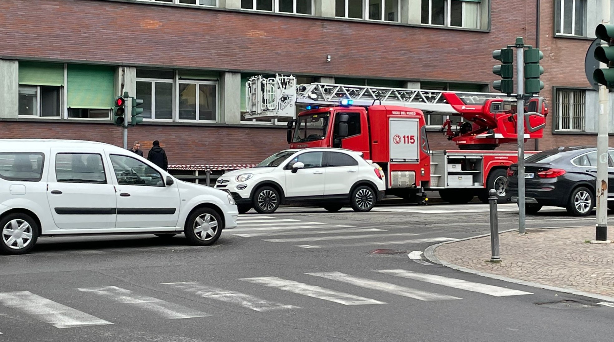 Traffico congestionato, giornata di passione per gli automobilisti