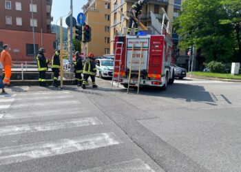 esplosione cosia como