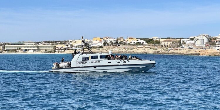 Testimoni non sanno indicare il numero dei caduti in mare
