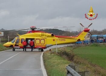 Scontro tra auto e furgone sulla Treviso-Mare