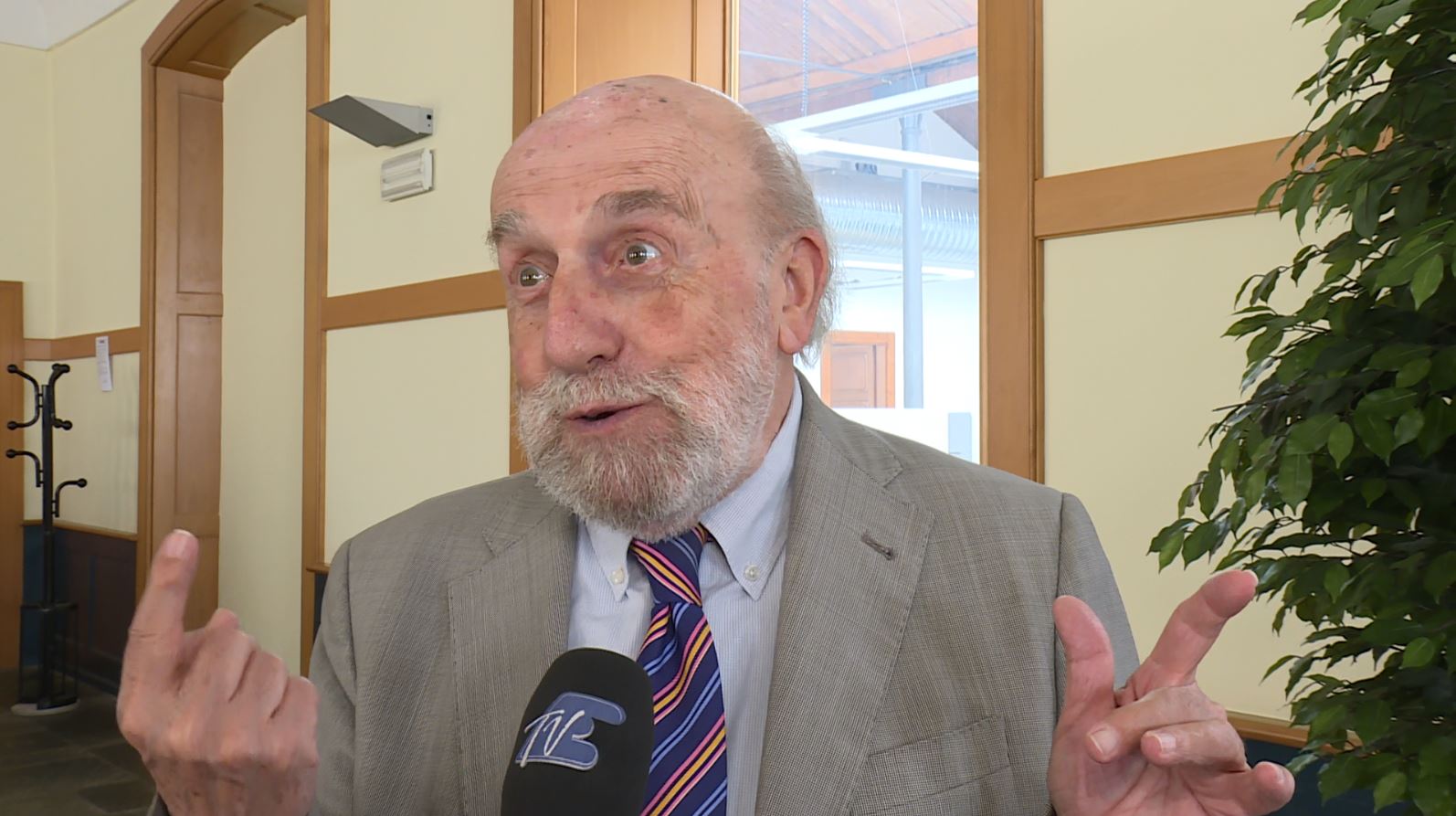 Enrico Beruschi e il suo personale ricordo di Silvio Berlusconi: “Appoggiò e lanciò l’idea del Drive In”