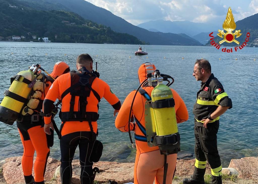 Tuffo fatale nel lago di Lugano, morto un 22enne di Turate