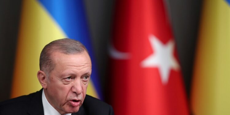 Il presidente turco in partenza per il vertice di Vilnius