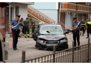 Accertamenti sull'uso del cellulare alla guida