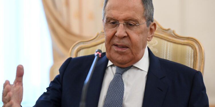 Ministro degli Esteri russo smentisce indiscrezioni dei media