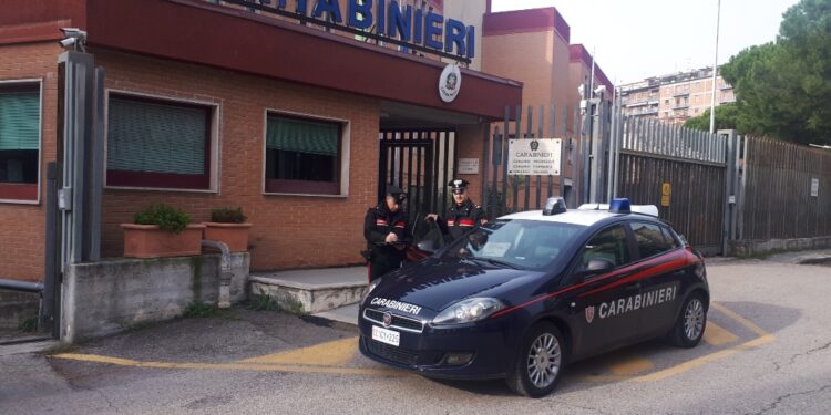 Il ragazzo accusato di avere sottratto una collanina