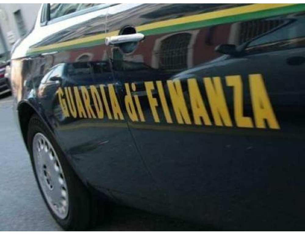 Yacht da 8 mln non dichiarato al fisco scoperto da Gdf Livorno