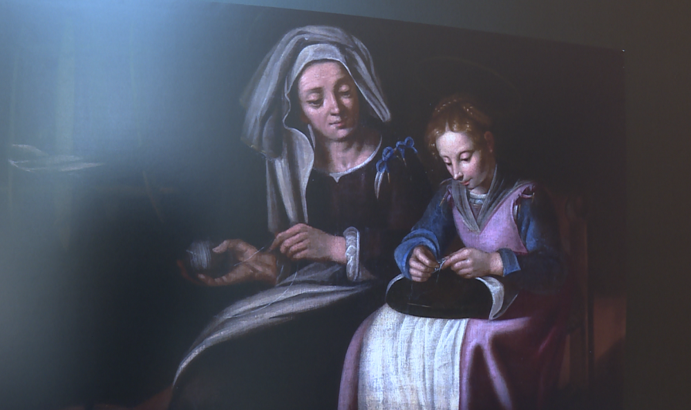 Ospedale San Fermo della Battaglia: inaugurata la mostra dedicata a Sant’Anna