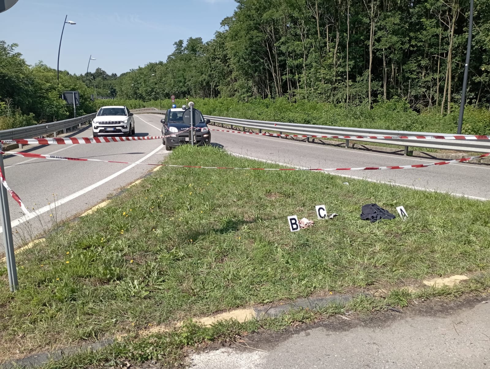 Turate, 21enne trovato in fin di vita. Indagini dei carabinieri