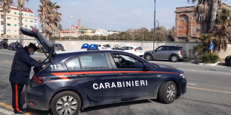 Ha una ferita alla testa. È accaduto a Nettuno