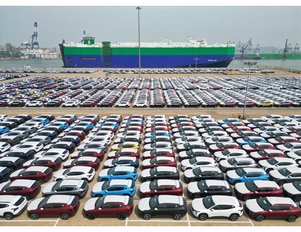 Cina, -8,1% import dalla Russia, primo calo in due anni