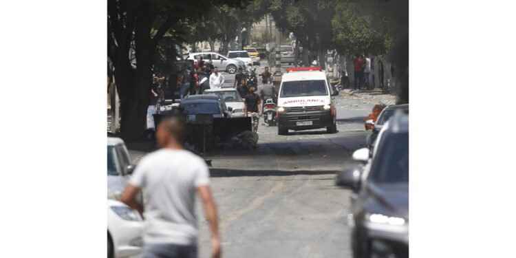 Radio militare: 'Era un membro delle Brigate al-Aqsa'