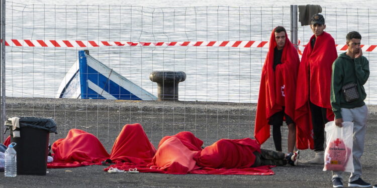 Da ieri pomeriggio soccorse almeno sette imbarcazioni