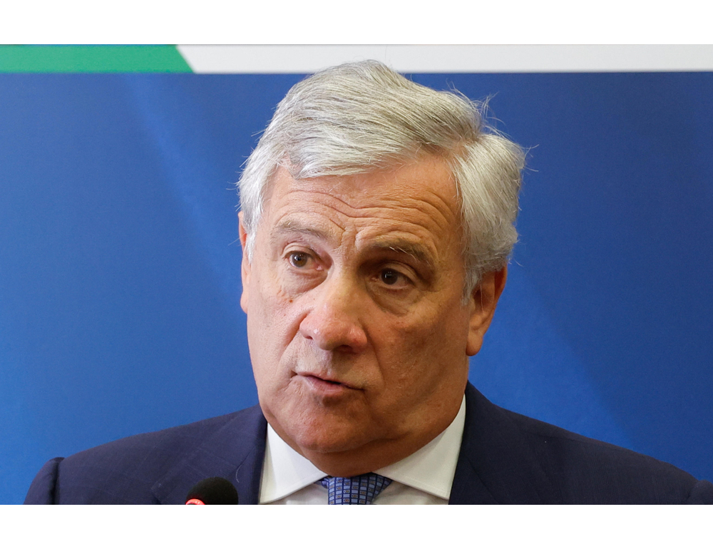 'Lavorare contro trafficanti e per favorire flussi regolari'