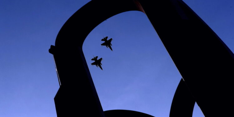 Presto al via l'addestramento Nato dei piloti ucraini