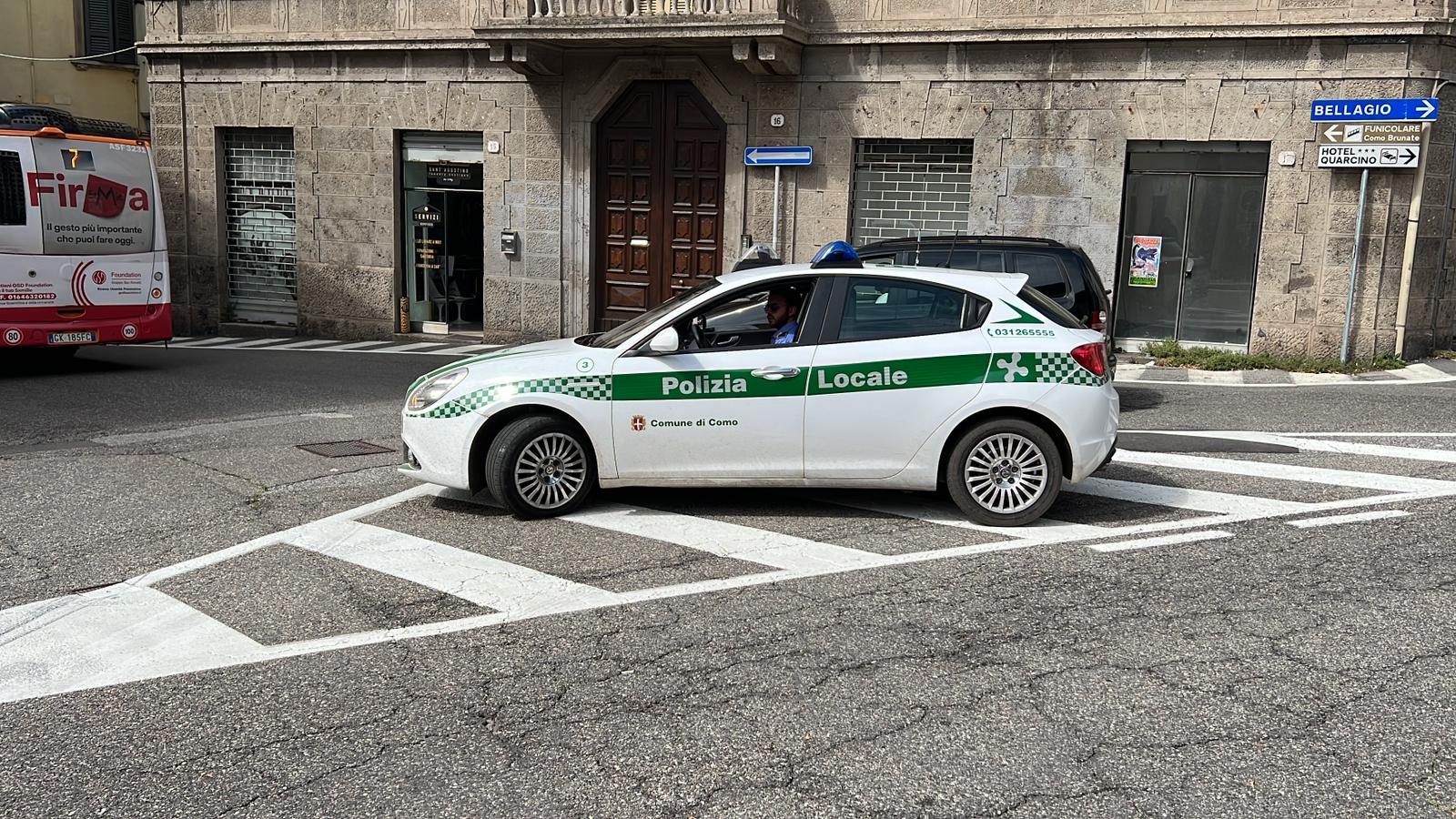 Maltempo, frane e fango a Blevio. Riaperta al traffico la Lariana
