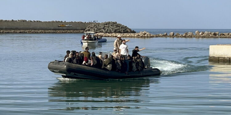 Portavoce: 'Per progetti in Italia a terra e in mare'
