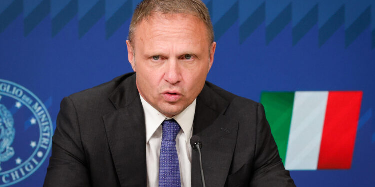 Le illazioni su presunti dossier sono prive di fondamento